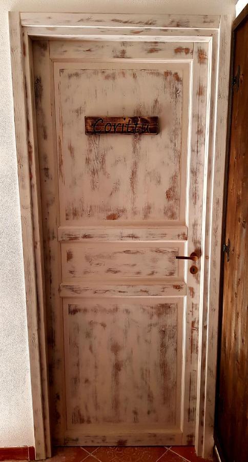 Il Portico Rooms Siniscola Bagian luar foto