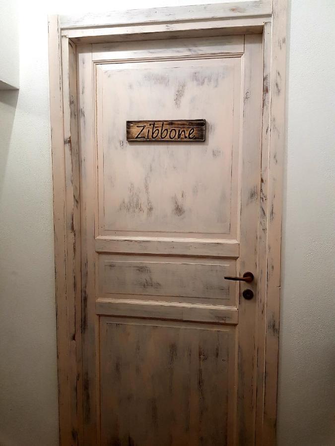Il Portico Rooms Siniscola Bagian luar foto