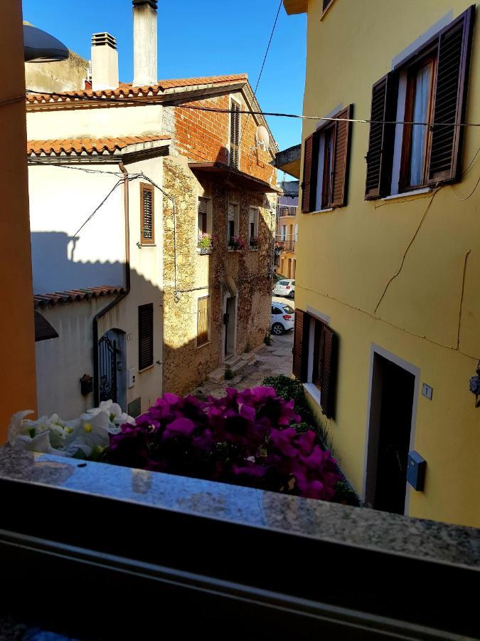 Il Portico Rooms Siniscola Bagian luar foto